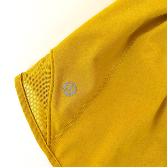 💛🍯Lululemon Hotty Hot Shorts 2.5”🍯💛 - Picture 10 of 12